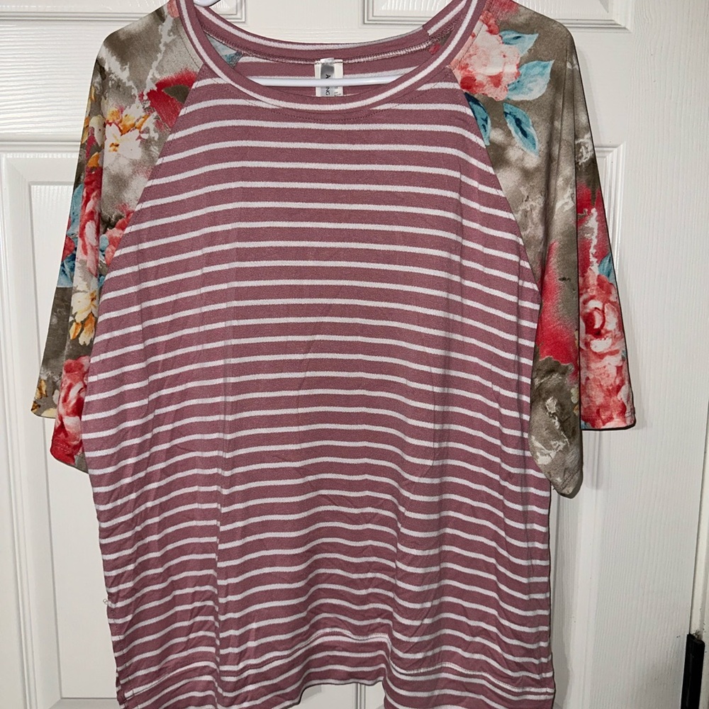 Acting Pro Pink Striped and Floral Long Sleeve Top